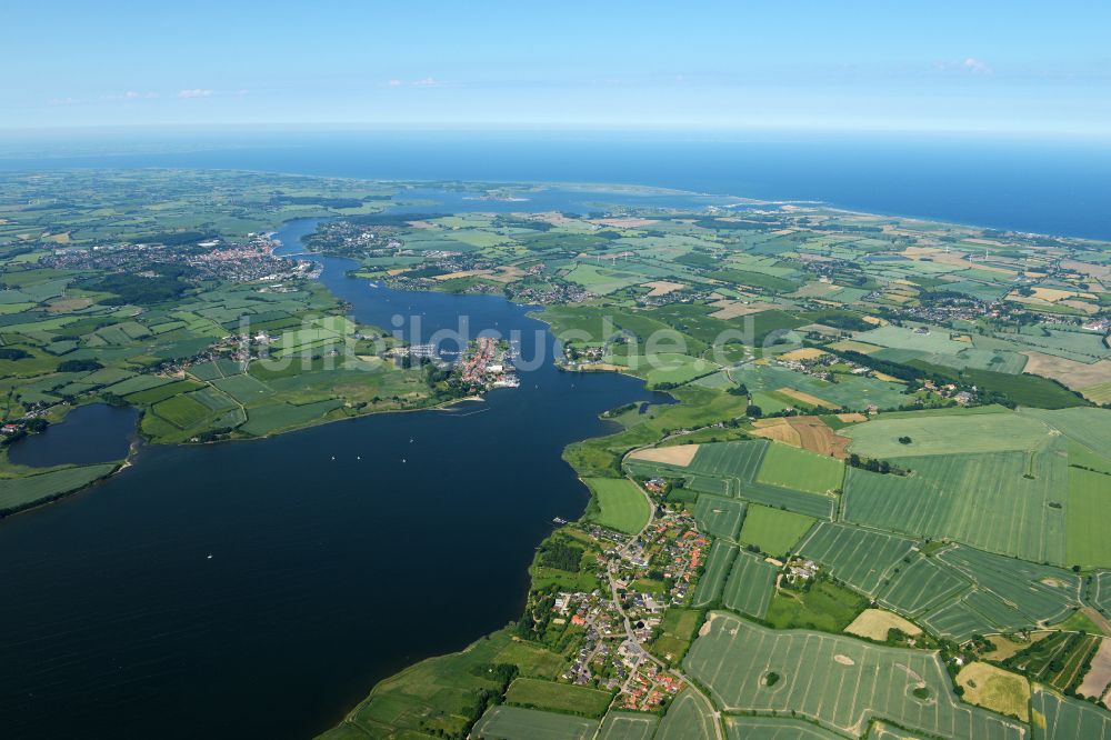 Luftbild Arnis - Ortskern am Uferbereich des Schlei in Arnis im Bundesland Schleswig-Holstein