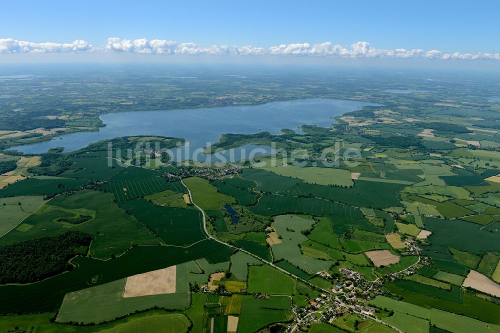 Luftbild Giekau - Ortskern am Uferbereich des Selenter See in Giekau im Bundesland Schleswig-Holstein