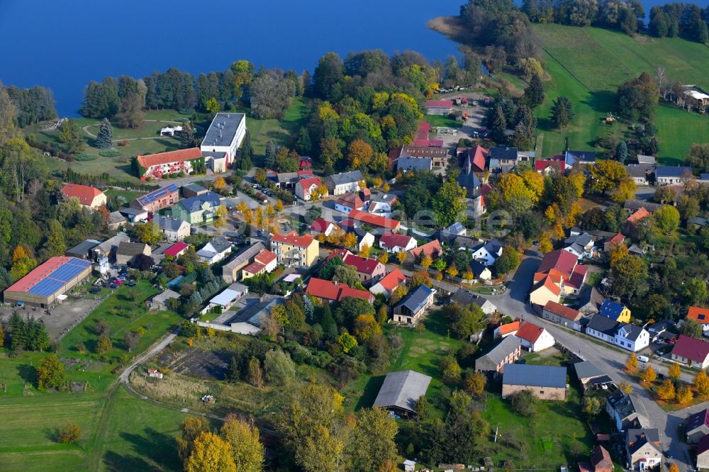 Wandlitz aus der Vogelperspektive: Ortskern am Uferbereich des Wandlitzer See in Wandlitz im Bundesland Brandenburg, Deutschland