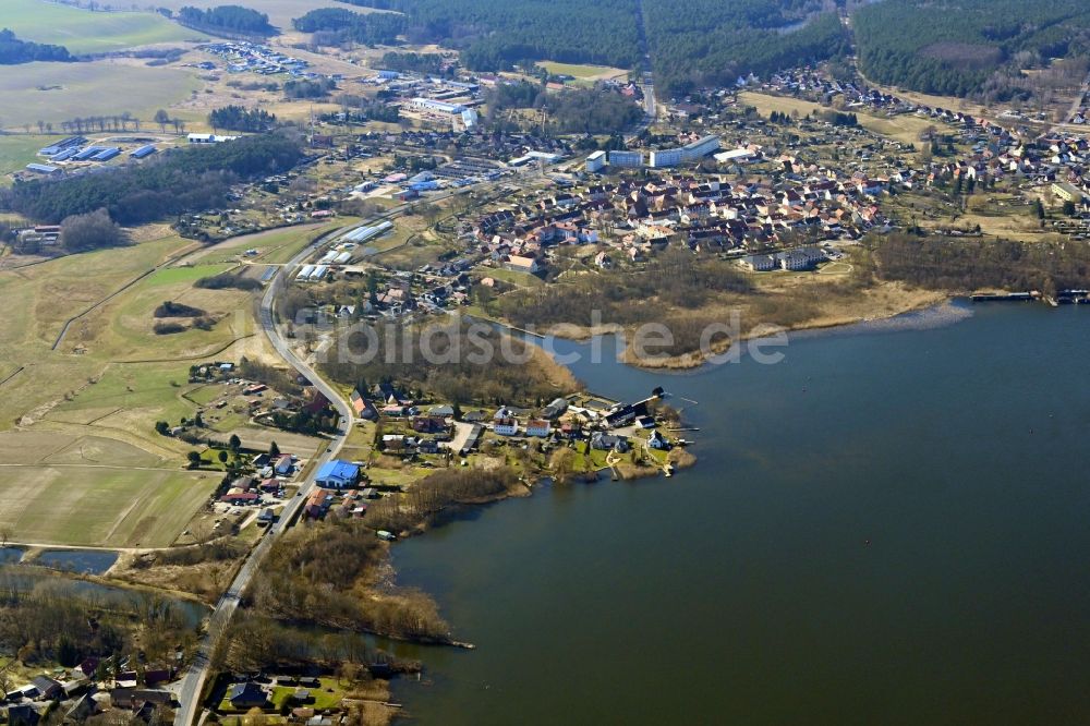 Luftbild Wesenberg - Ortskern am Uferbereich des Woblitzsee in Wesenberg im Bundesland Mecklenburg-Vorpommern, Deutschland