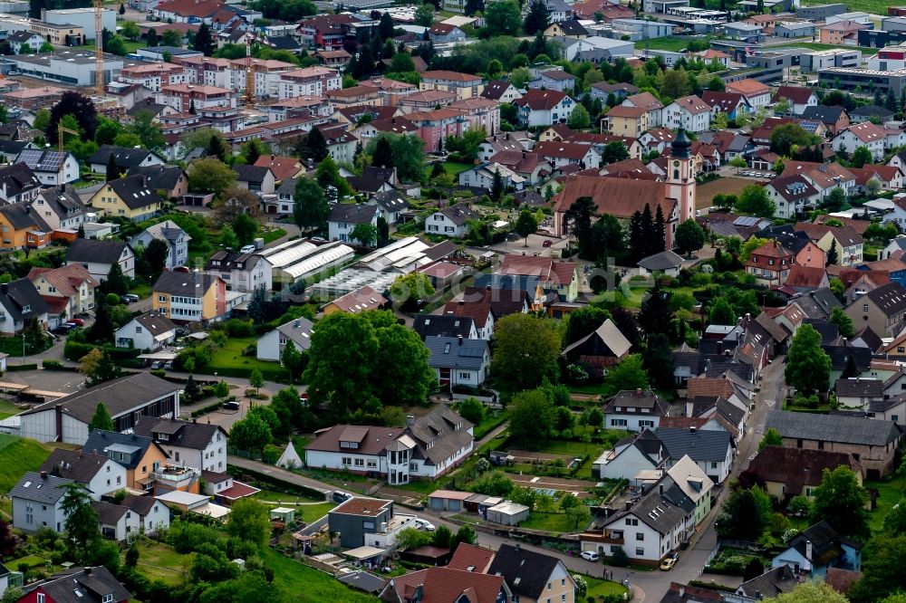 Ettenheim aus der Vogelperspektive: Ortsteil Altdorf in Ettenheim im Bundesland Baden-Württemberg, Deutschland