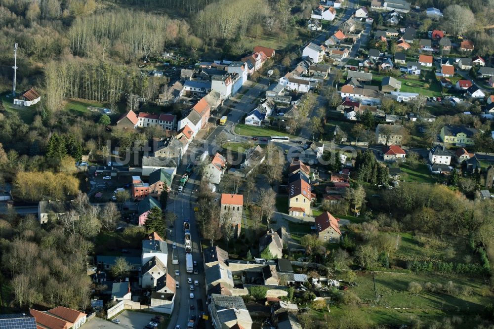 Rüdersdorf von oben - Ortsteil Herzfelde in Rüdersdorf im Bundesland Brandenburg