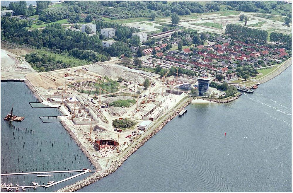 Luftbild Rostock / Warnemünde - Ortsteil Hohe Düne von Rostock/Warnemünde Baustelle am Yachthafen Hohe Düne Fertigstellung 2005 Investor ist die Immobiliengruppe ODIN AG