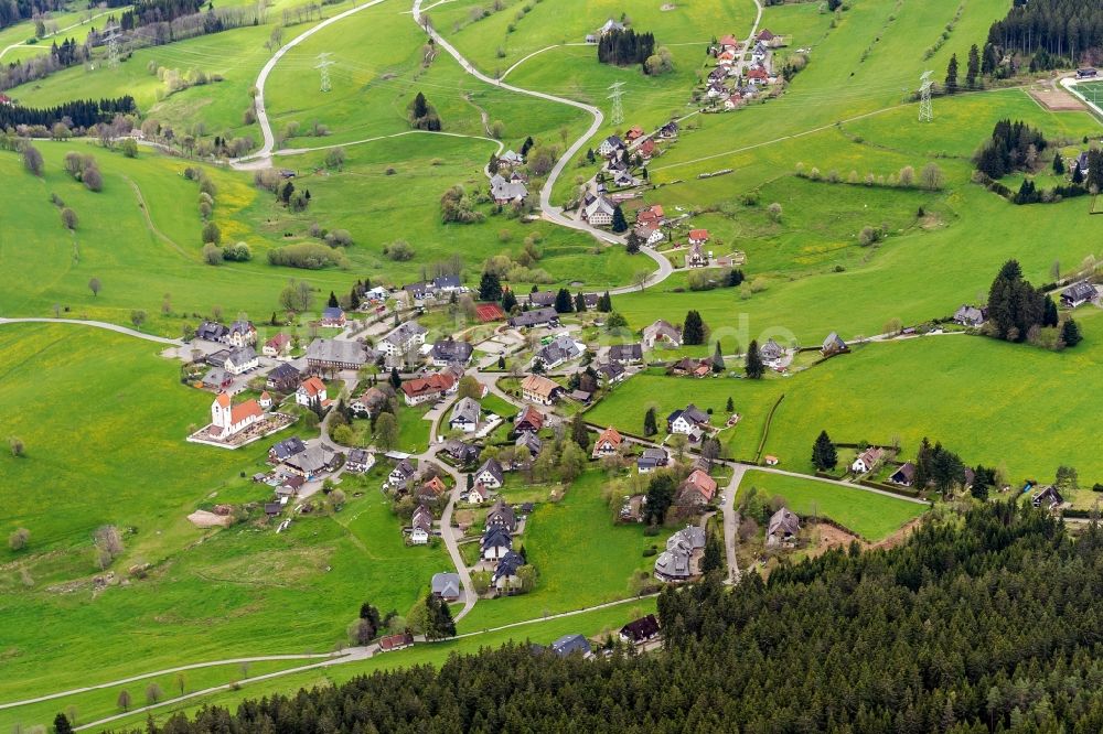 Luftaufnahme Lenzkirch - Ortsteil Saig in Lenzkirch am Titisee im Schwarzwald im Bundesland Baden-Württemberg, Deutschland