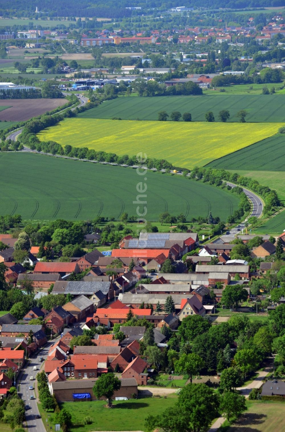 Luftaufnahme Osterburg OT Erxleben - Ortsteilansicht von Erxleben ( Altmark ) in Osterburg im Bundesland Sachsen-Anhalt