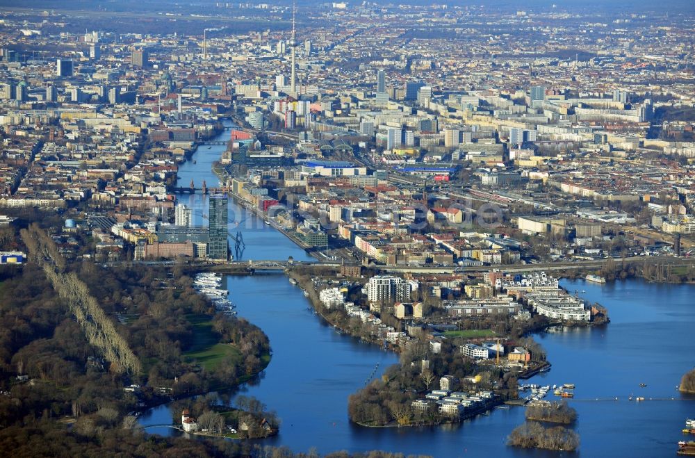 Berlin OT Friedrichshain von oben - Ortsteilansicht von Friedrichshain in Berlin