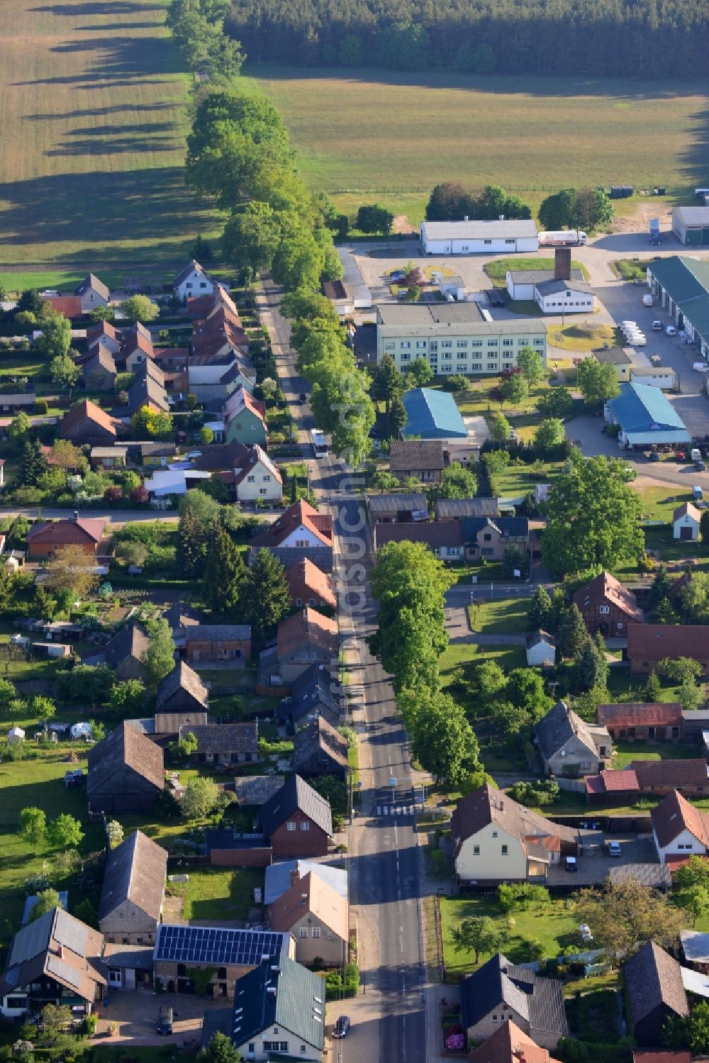 Luftaufnahme Neuruppin - Ortsteilansicht von Gühlen-Glienicke der Kreisstadt Neuruppin im Bundesland Brandenburg