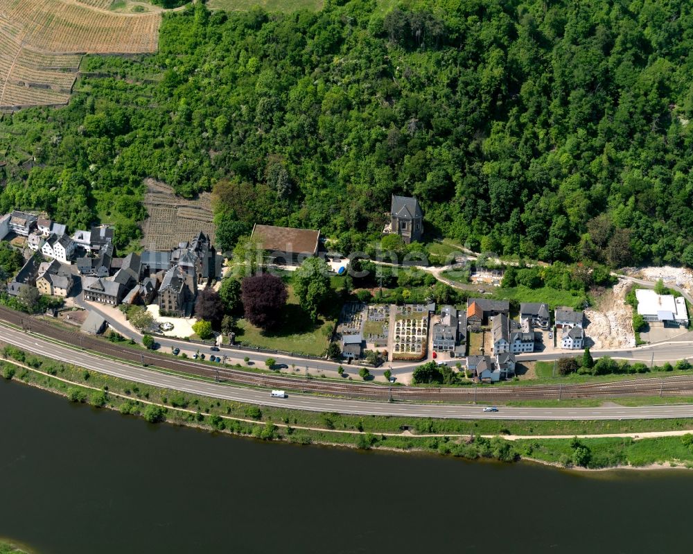 Luftbild Kobern-Gondorf - Ortsteilansicht von Gondorf in der Ortsgemeinde Kobern-Gondorf im Bundesland Rheinland-Pfalz