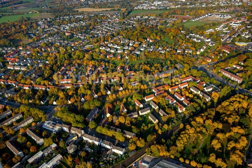 Luftaufnahme Gladbeck - Ortsteilansicht des herbstlichen Brauck im Bundesland Nordrhein-Westfalen