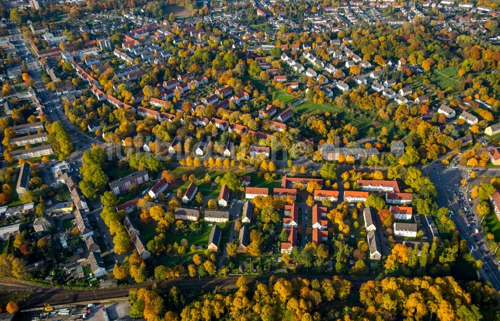 Gladbeck von oben - Ortsteilansicht des herbstlichen Brauck im Bundesland Nordrhein-Westfalen