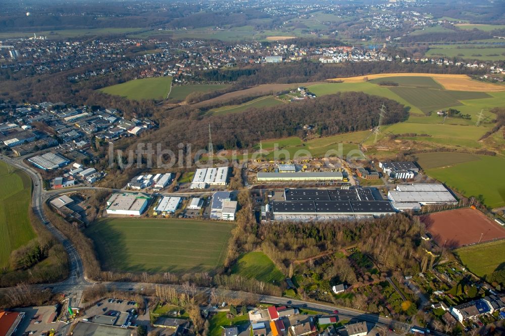 Hattingen aus der Vogelperspektive: Ortsteilansicht von Holthausen in Hattingen im Bundesland Nordrhein-Westfalen