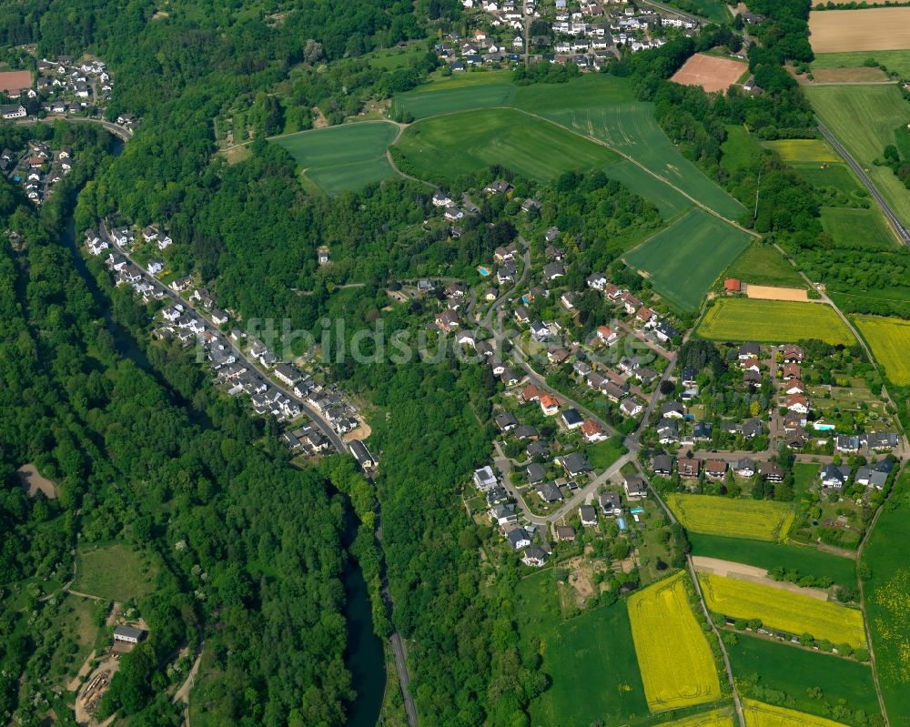 Neuwied von oben - Ortsteilansicht von Kümmelberg in der Ortsgemeinde Melsbach im Bundesland Rheinland-Pfalz