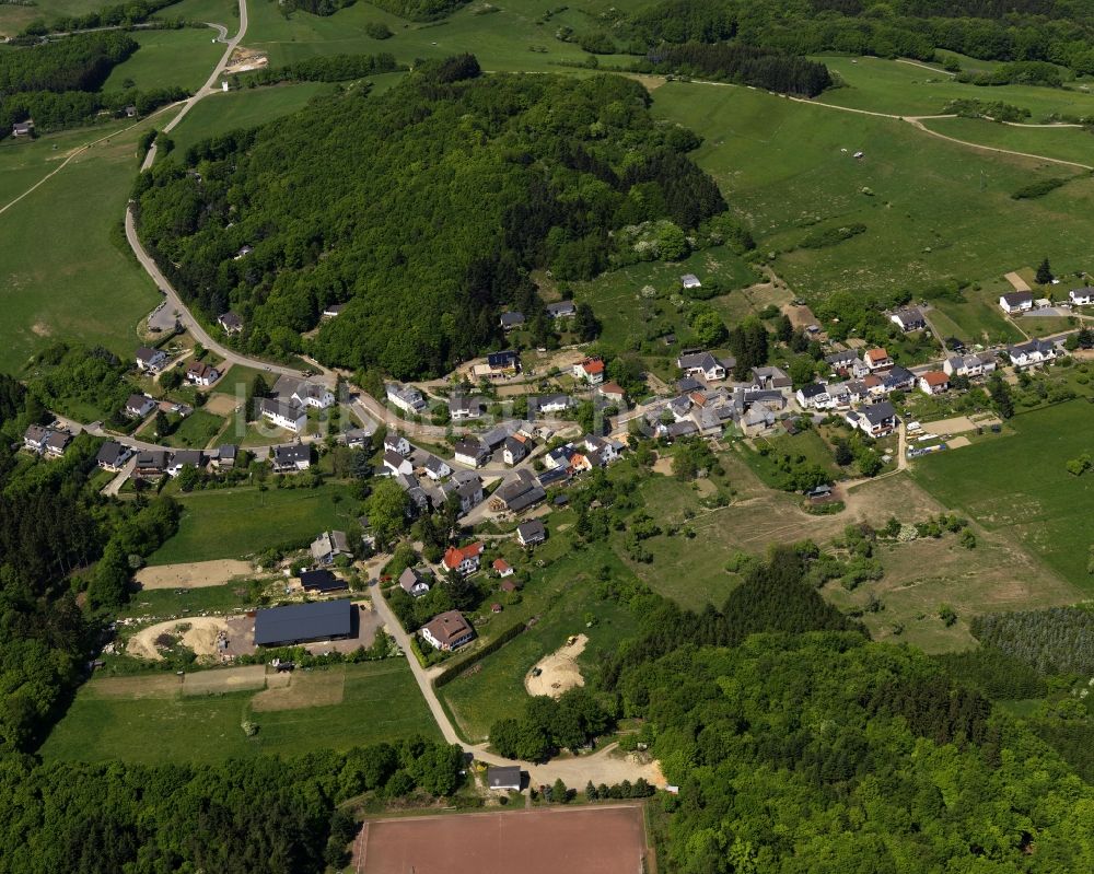 Luftbild Berg - Ortsteilansicht von Krälingen in der Ortsgemeinde Berg im Bundesland Rheinland-Pfalz