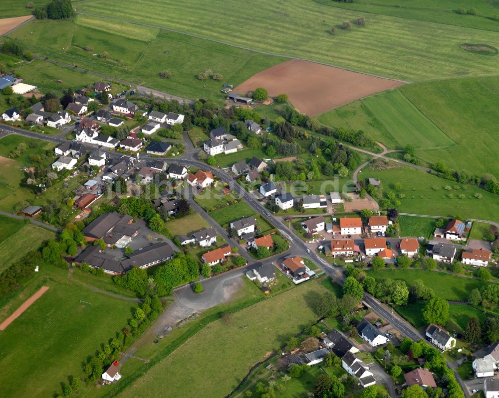 Luftaufnahme Kölbingen - Ortsteilansicht von Möllingen in der Ortsgemeinde Kölbingen im Bundesland Rheinland-Pfalz