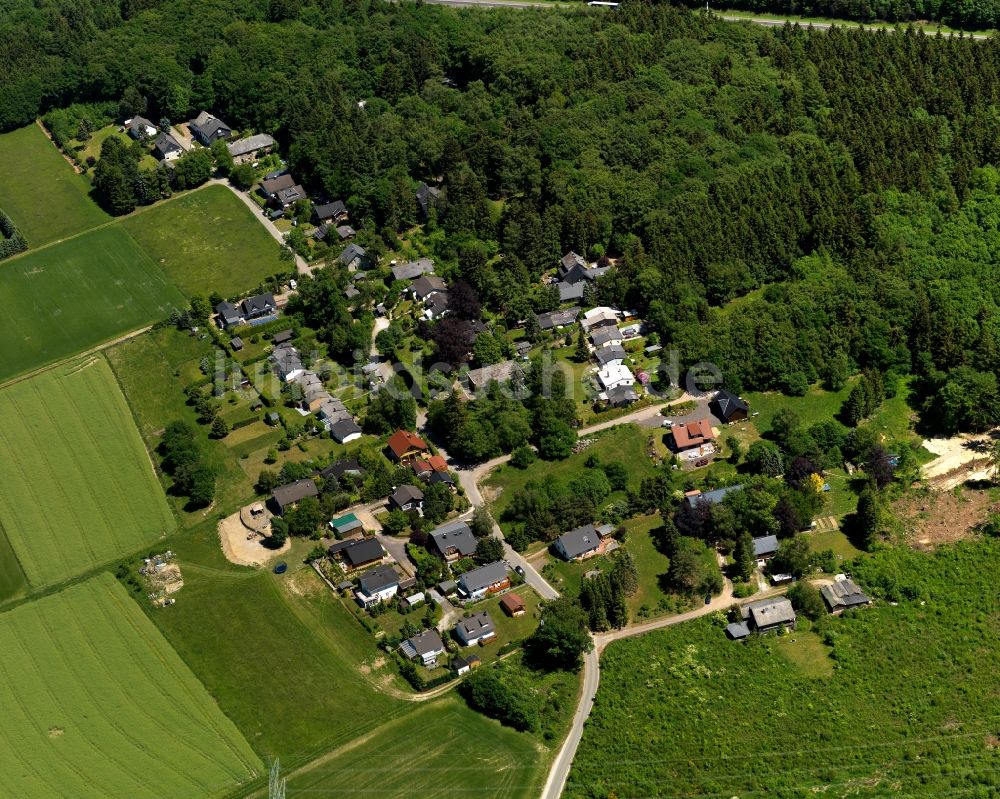 Pfalzfeld von oben - Ortsteilansicht von Nenzhäuserhof im Südwesten der Ortsgemeinde Pfalzfeld im Bundesland Rheinland-Pfalz