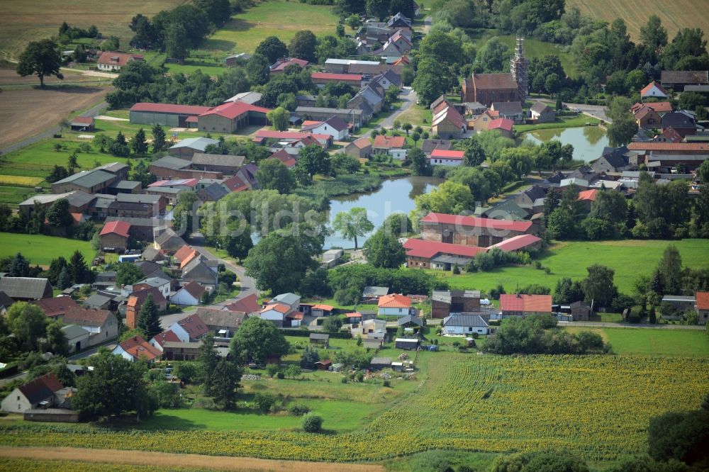 Beiersdorf-Freudenberg aus der Vogelperspektive: Ortsteilansicht des Ortsteils Freudenberg in Beiersdorf-Freudenberg im Bundesland Brandenburg