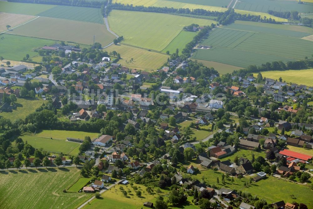 Luftaufnahme Soest - Ortsteilansicht des Ortsteils Ostönnen im Westen des Stadtgebietes von Soest im Bundesland Nordrhein-Westfalen