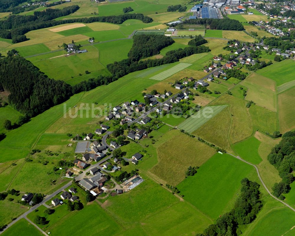 Luftbild Asbach - Ortsteilansicht des Ostens der Ortsgemeinde Asbach im Bundesland Rheinland-Pfalz