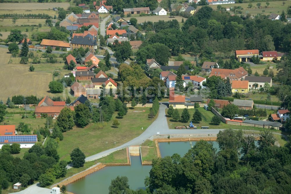 Schlabendorf am See von oben - Ortsteilansicht von Schlabendorf am See im Bundesland Brandenburg