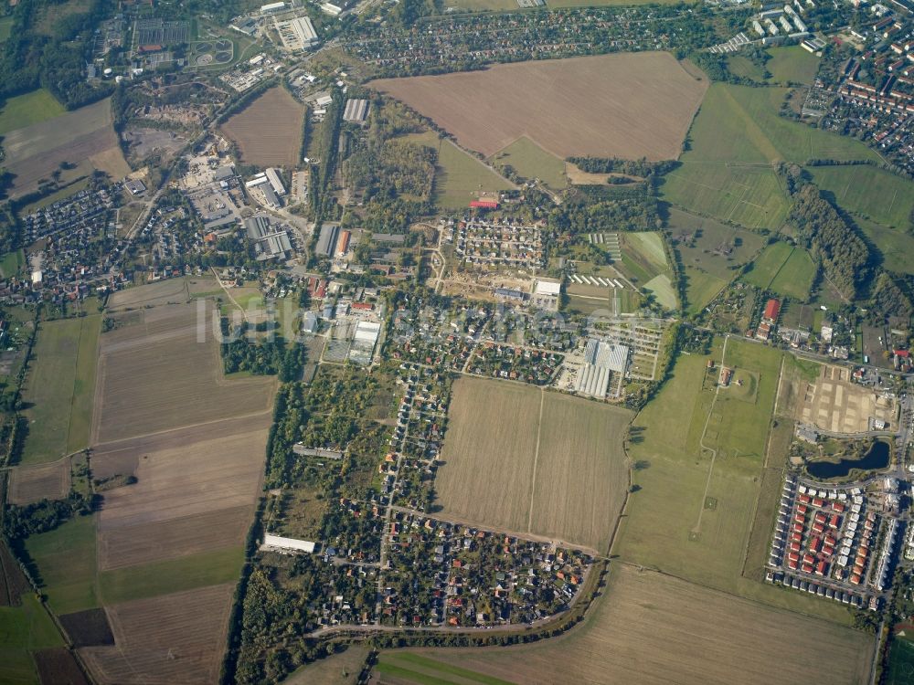 Luftbild Teltow - Ortsteilansicht von Wohngebiet, Kleingartensiedlung und Gewerbeflächen in Ruhlsdorf im Bundesland Brandenburg
