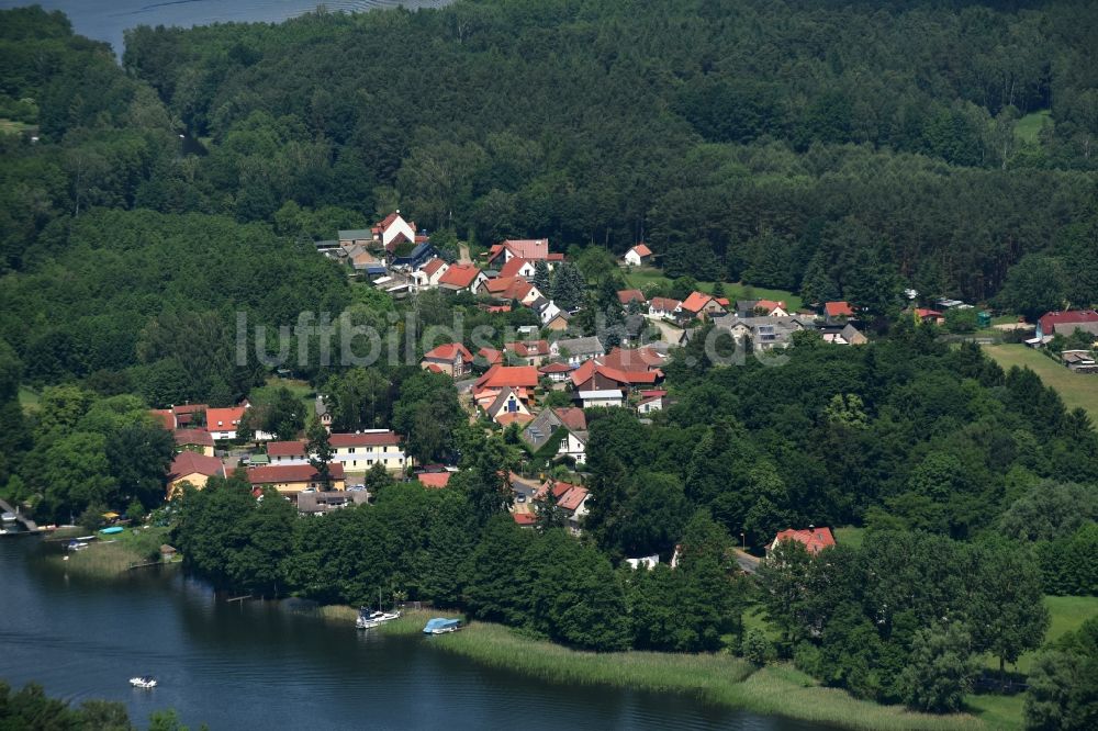 Luftbild Zechlinerhütte - Ortsteilansicht von Zechlinerhütte und Uferbereiche des Schlabornsee im Bundesland Brandenburg