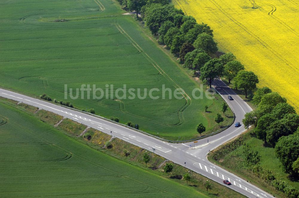 MÜNCHEBERG aus der Vogelperspektive: Ortsumfahrung der Bundesstrasse B 1 südlich von Müncheberg