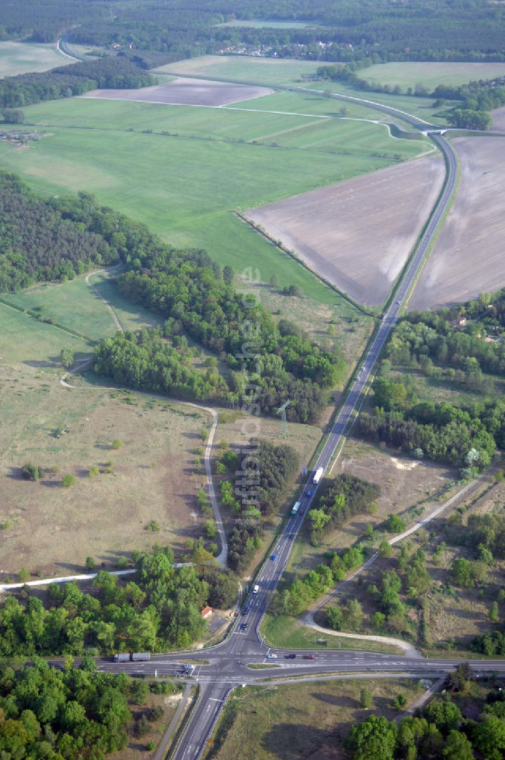 FÜRSTENWALDE von oben - Ortsumfahrung der Bundesstrasse B 168 östlich von Fürstenwalde