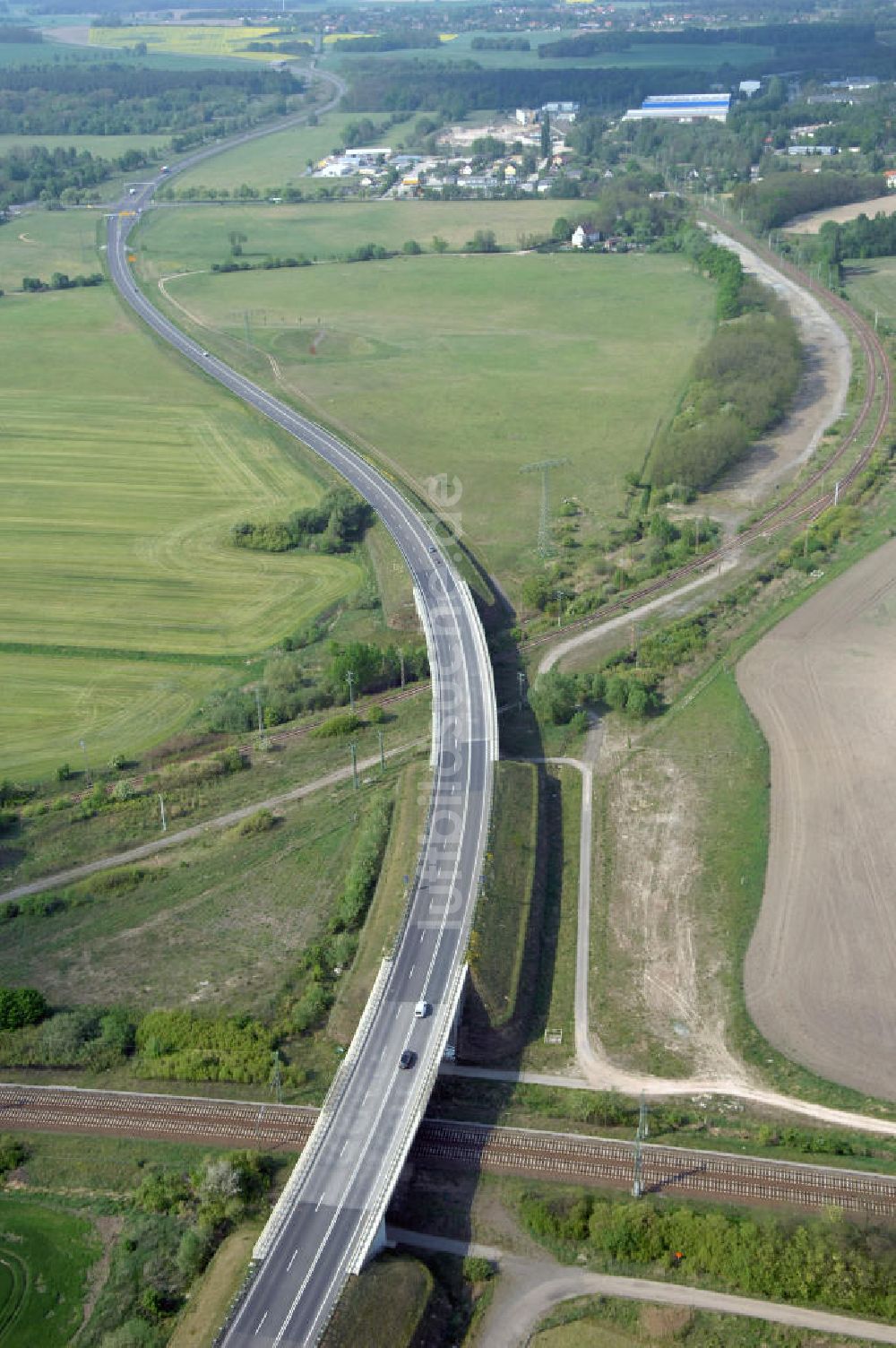 FRANKFURT / ODER von oben - Ortsumfahrung der Bundesstrasse B 112 westlich von Frankfurt / Oder