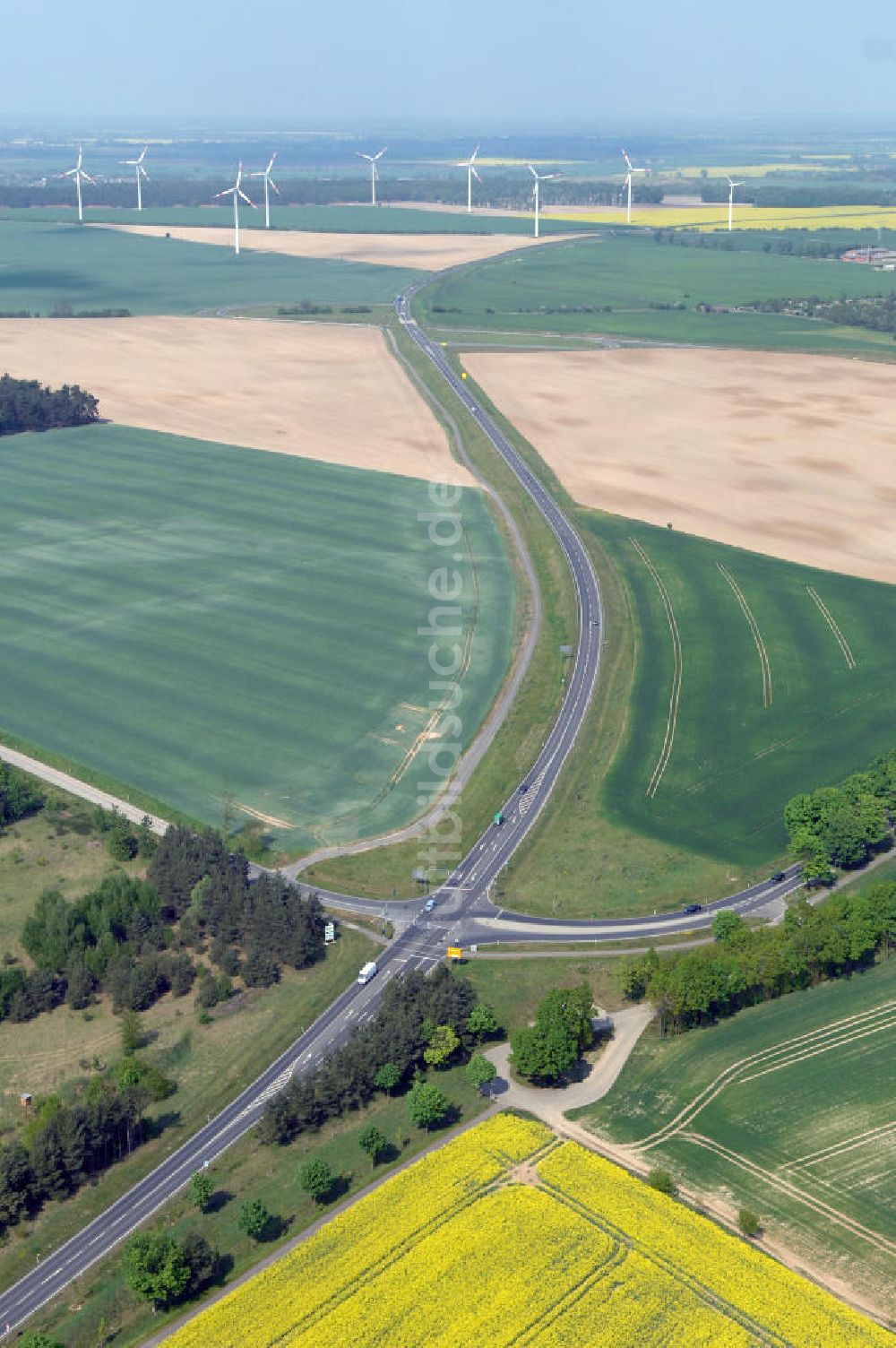 SEELOW von oben - Ortsumfahrung der Bundesstrasse B 1 westlich von Seelow