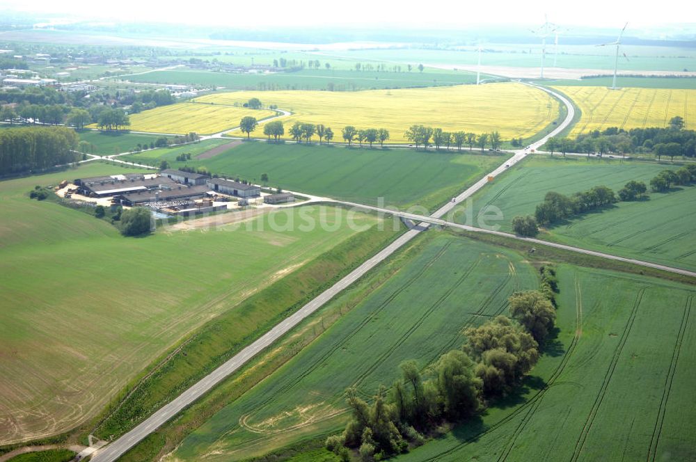 SEELOW aus der Vogelperspektive: Ortsumfahrung der Bundesstrasse B 1 westlich von Seelow