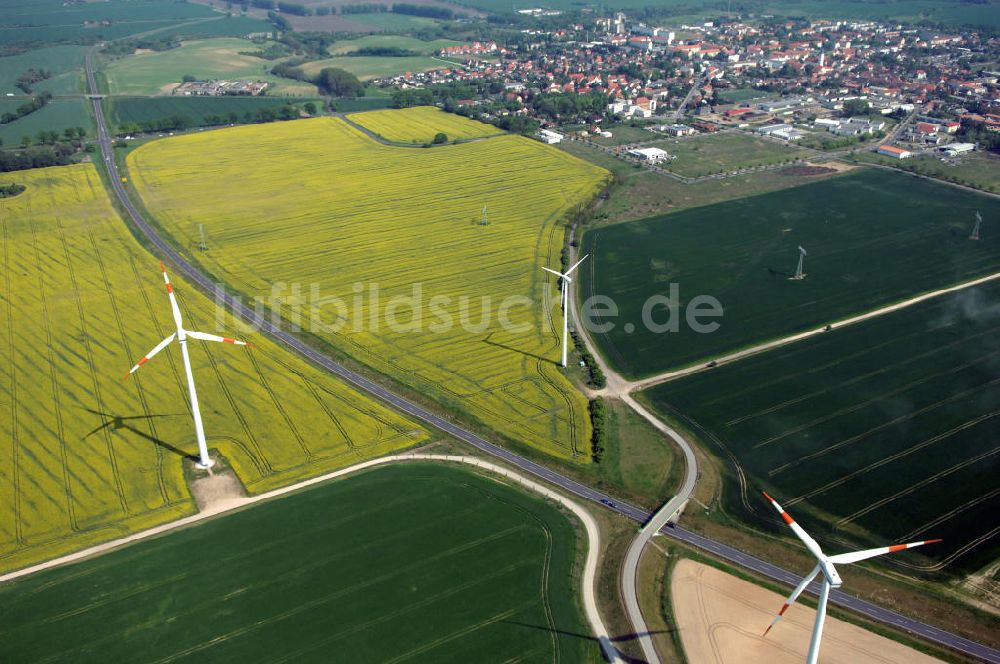 SEELOW aus der Vogelperspektive: Ortsumfahrung der Bundesstrasse B 1 westlich von Seelow