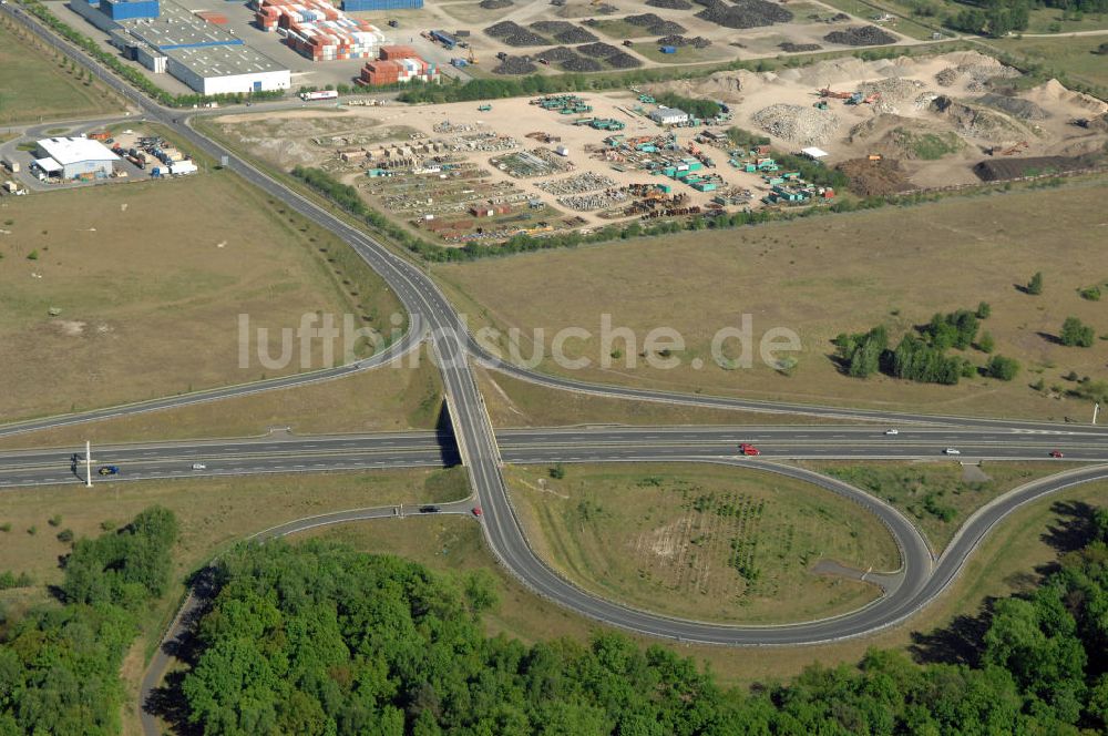 ORANIENBURG von oben - Ortsumfahrung Oranienburg B96 westlich von Oranienburg