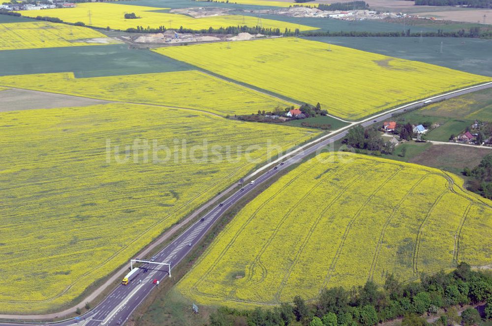 ALTLANDSBERG von oben - Ortsumgehung Landesstrasse L 33 südwestlich von Altlandsberg bis zum östlichen Berliner Ring