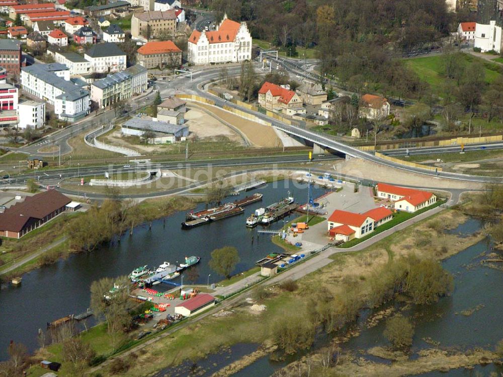 Wittenberg / Lutherstadt von oben - Ortsumgehungsstraße B2 / B 187 in Wittenberg