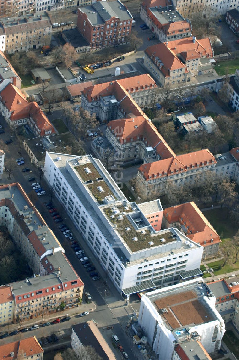 Luftaufnahme Berlin - Oskar-Ziethen-Krankenhaus Lichtenberg / Sana Klinikum