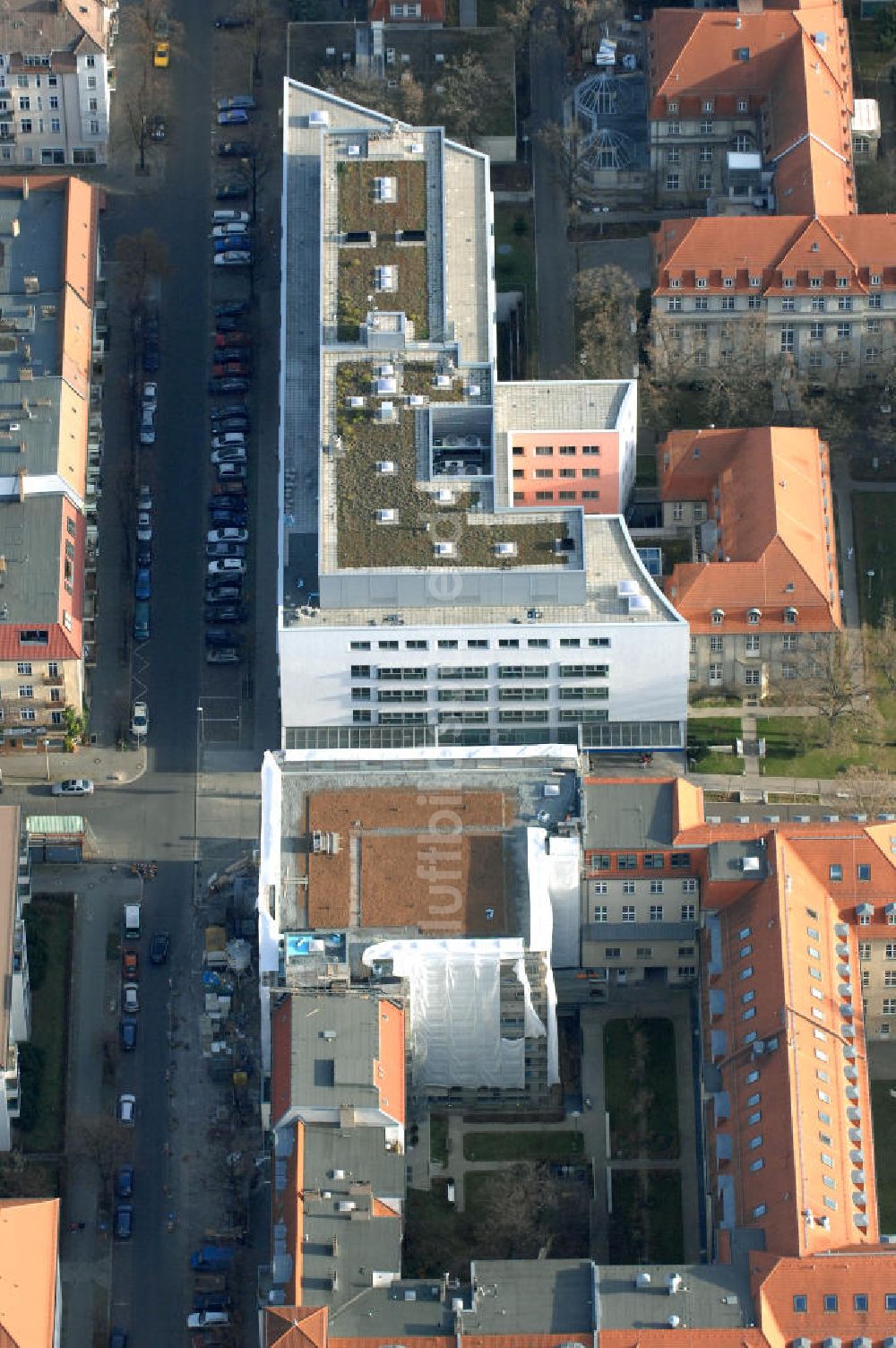 Berlin von oben - Oskar-Ziethen-Krankenhaus Lichtenberg / Sana Klinikum