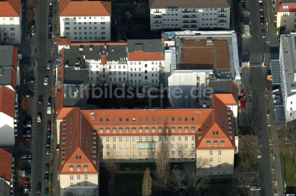 Berlin von oben - Oskar-Ziethen-Krankenhaus Lichtenberg / Sana Klinikum