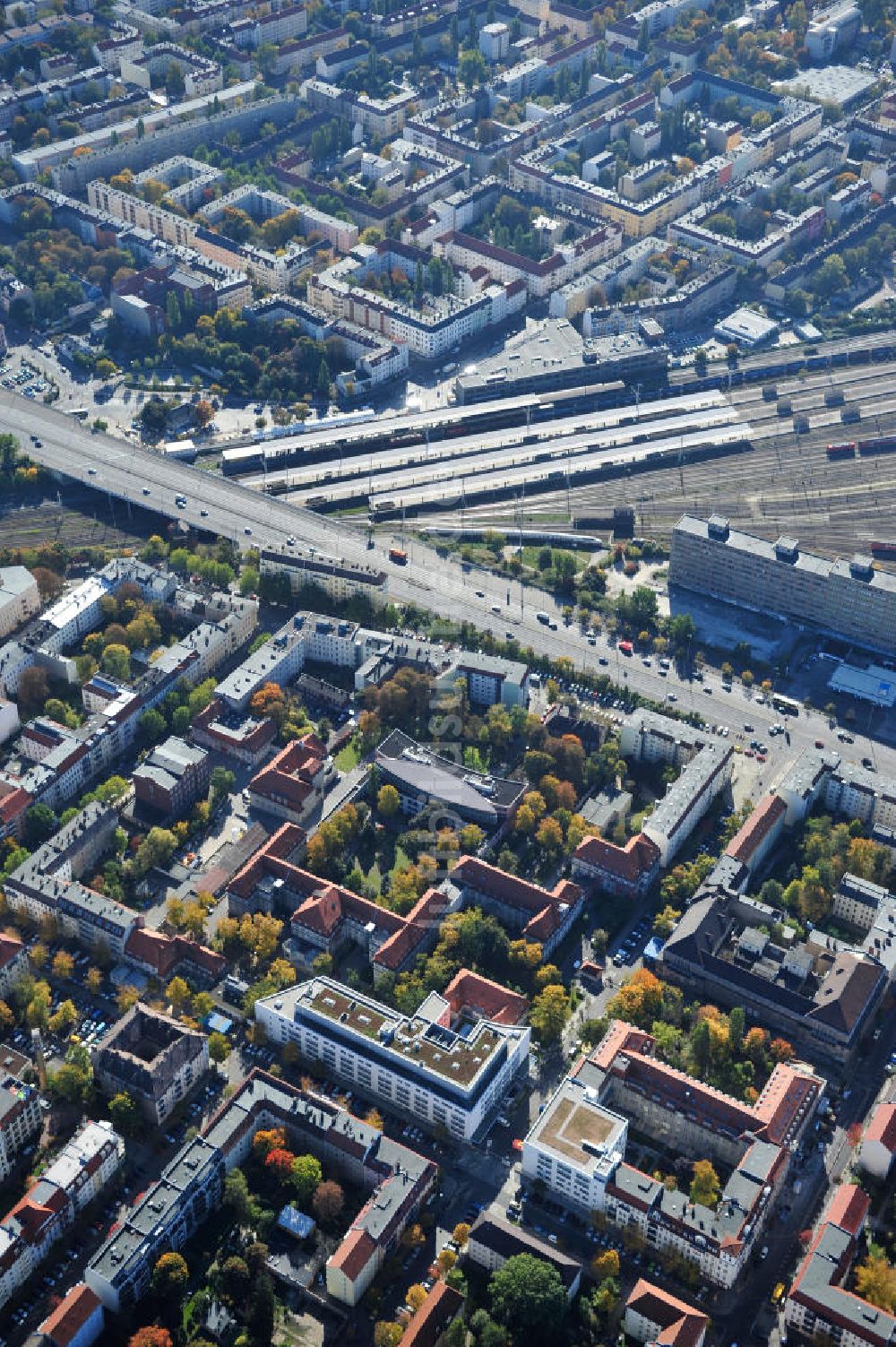 Luftaufnahme Berlin - Oskar-Ziethen-Krankenhaus Lichtenberg / Sana Klinikum