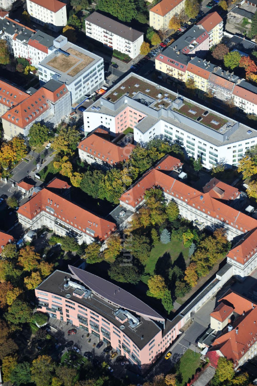 Luftaufnahme Berlin - Oskar-Ziethen-Krankenhaus Lichtenberg / Sana Klinikum