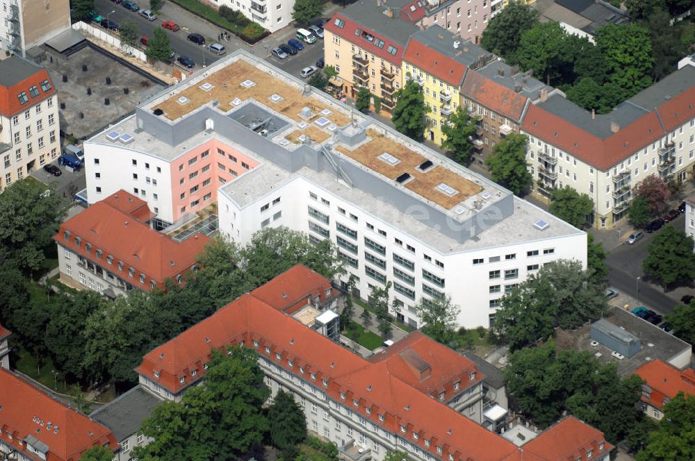 Berlin aus der Vogelperspektive: Oskar-Ziethen-Krankenhaus Lichtenberg / Sana Klinikum