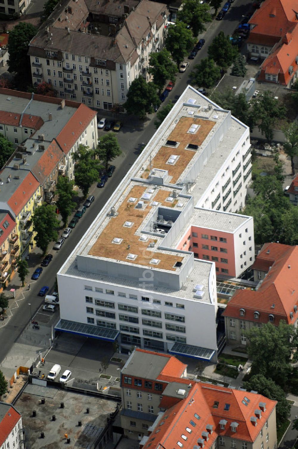 Berlin von oben - Oskar-Ziethen-Krankenhaus Lichtenberg / Sana Klinikum