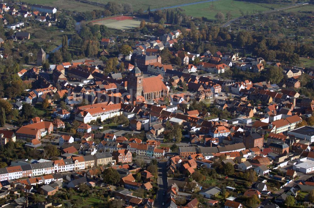 Luftbild Osterburg - Osterburg mit der Kirche St. Nikolai