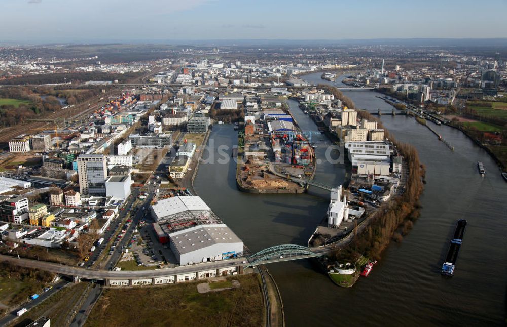 Frankfurt am Main aus der Vogelperspektive: Osthafen Frankfurt am Main