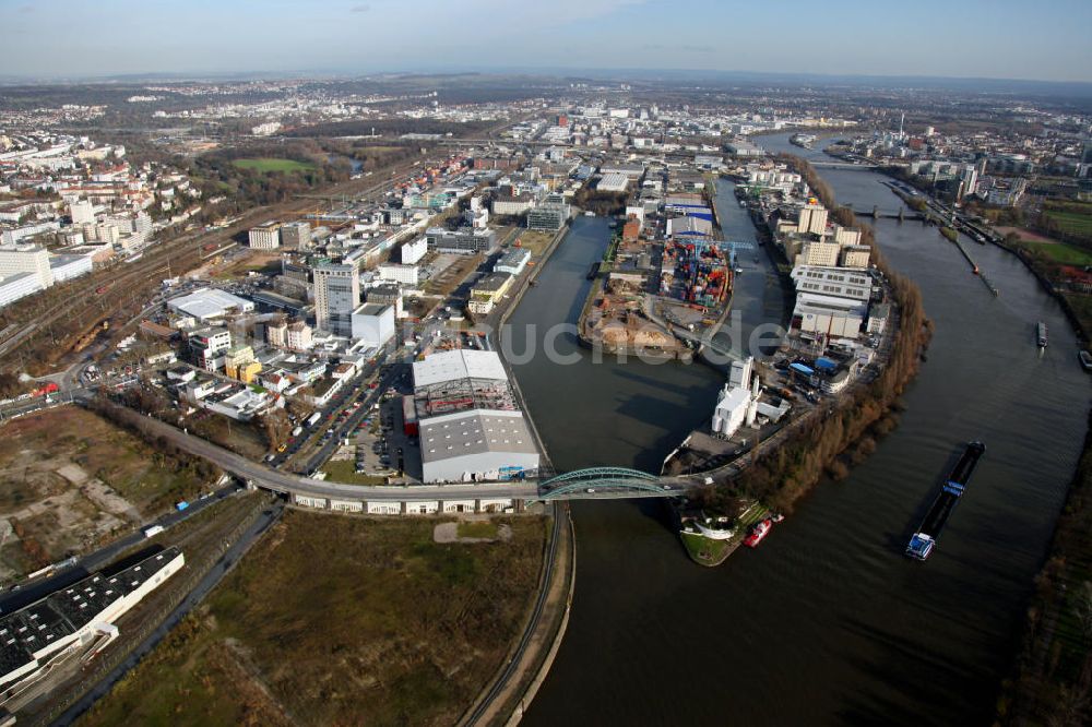 Luftbild Frankfurt am Main - Osthafen Frankfurt am Main