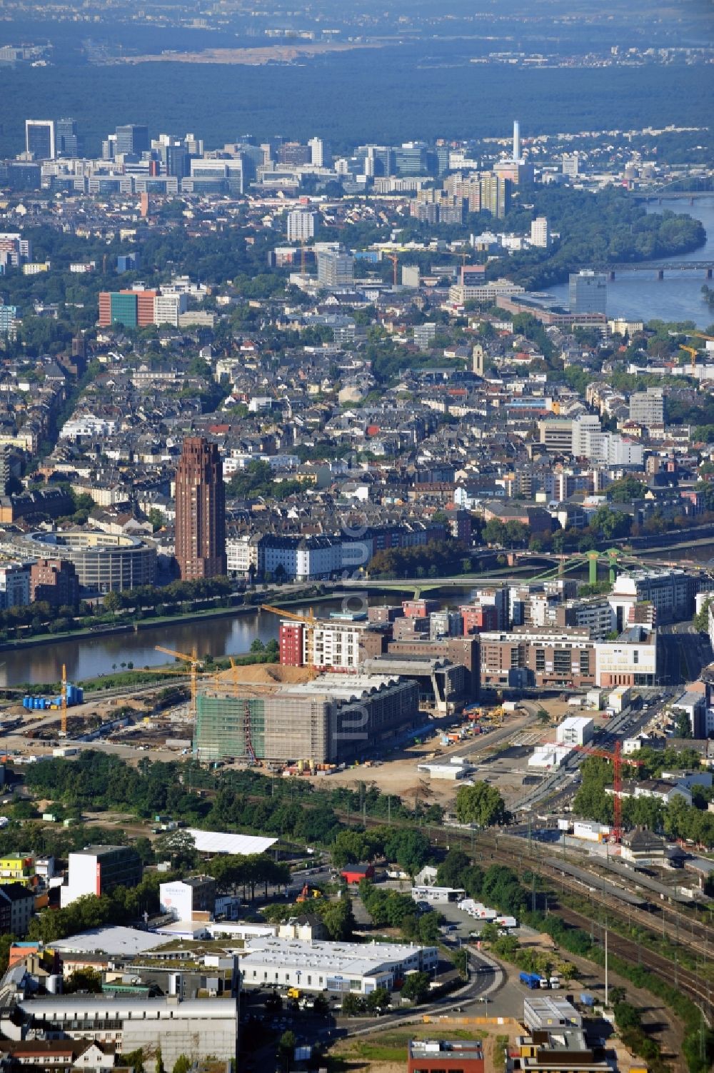 Frankfurt am Main aus der Vogelperspektive: Osthafen Frankfurt am Main