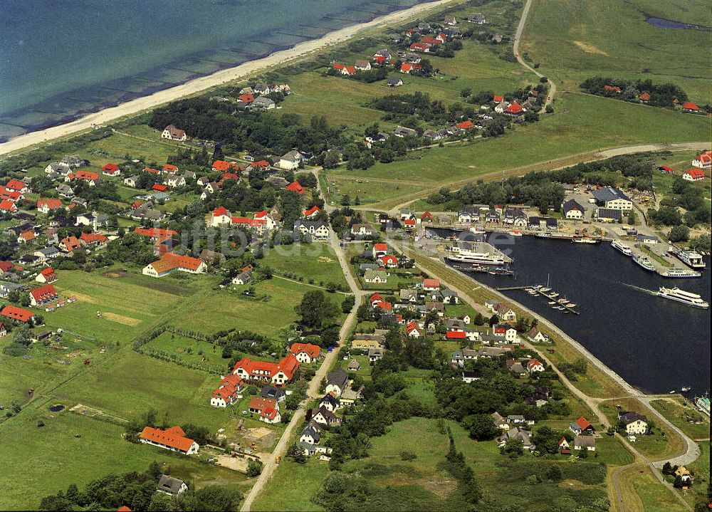 Hiddensee aus der Vogelperspektive: Ostsee- Strandbereich Vitte auf Hiddensee