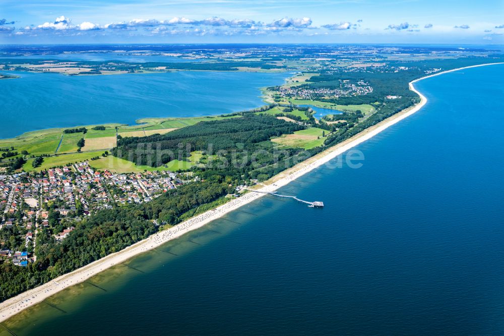 Koserow von oben - Ostseebad Koserow an der Küste zur Ostsee auf der Insel Usedom im Bundesland Mecklenburg-Vorpommern