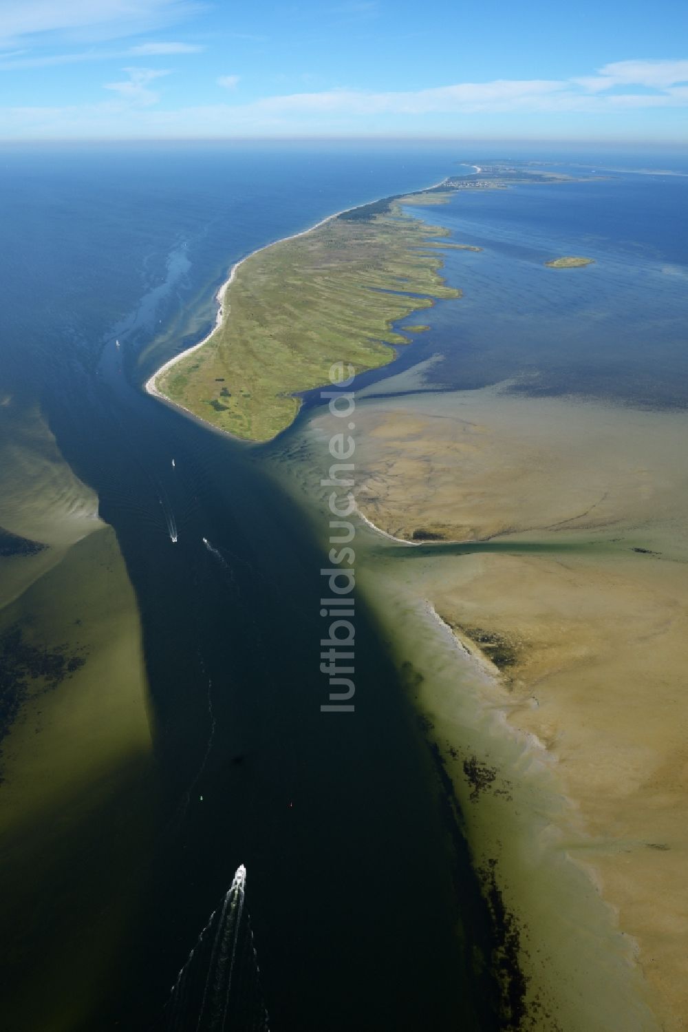 Luftaufnahme Insel Hiddensee - Ostseeküste in Insel Hiddensee im Bundesland Mecklenburg-Vorpommern