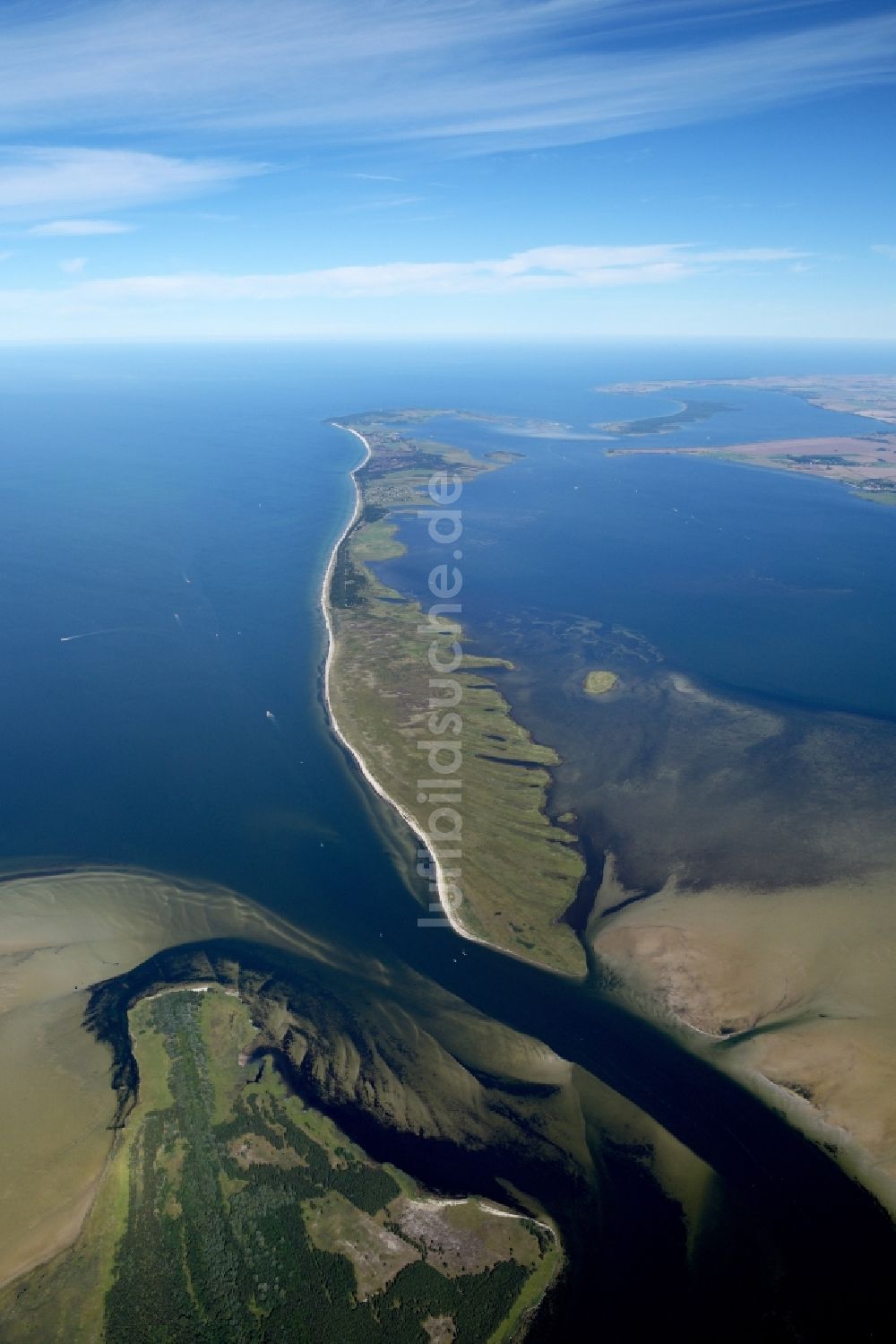 Luftaufnahme Insel Hiddensee - Ostseeküste in Insel Hiddensee im Bundesland Mecklenburg-Vorpommern