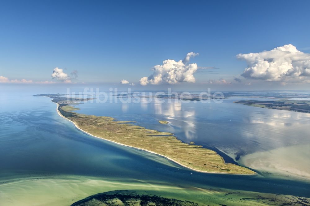 Luftaufnahme Insel Hiddensee - Ostseeküste in Insel Hiddensee im Bundesland Mecklenburg-Vorpommern